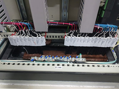 福建和特發電項目柜內掛牌、封堵閃光點
